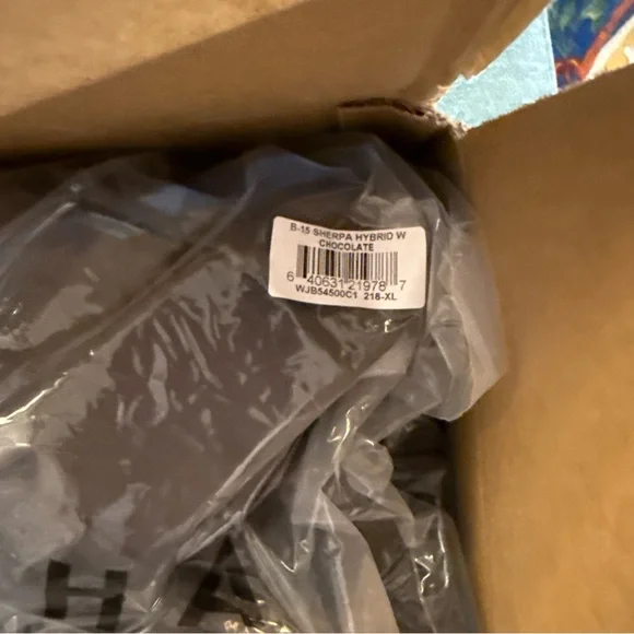 Alpha Industries Brown and Cream Bomber Jacket - Picture 14 of 15